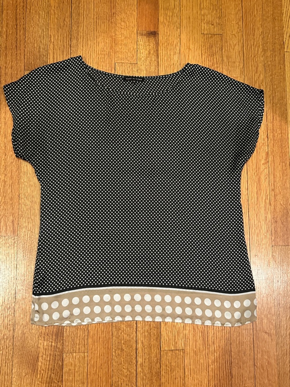 Polka Dot Short Sleeve Blouse - Black and Tan